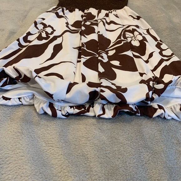 Dress - Picture 3 of 11